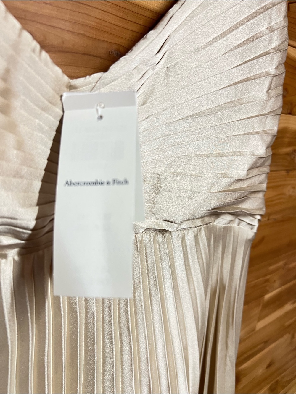 Abercrombie & Fitch Cream Pleated Spaghetti-Strap Maxi Dress - Picture 4 of 5